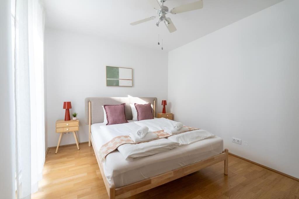 Hm • Modern 1br Apt With Balcony Apartment Wien